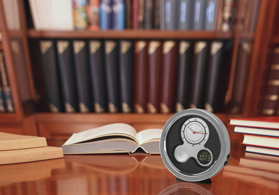 Engraved Modern Quartz Desk Clock and Alarm GC734