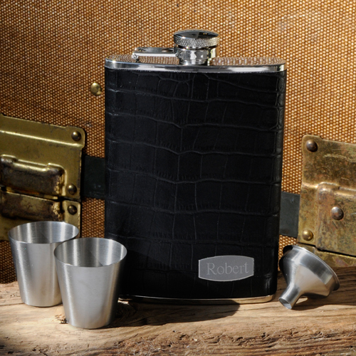 Executive Black Leather Flask Set With Silver Shot Glasses GC901