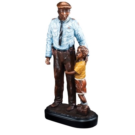 Personalized Resin Police Statue With Child RFB104