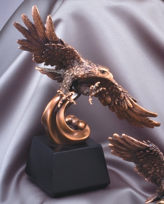 American Eagle Statue Soaring To New Heights