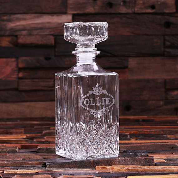 Engraved Classic 28oz Decanter TP-024559